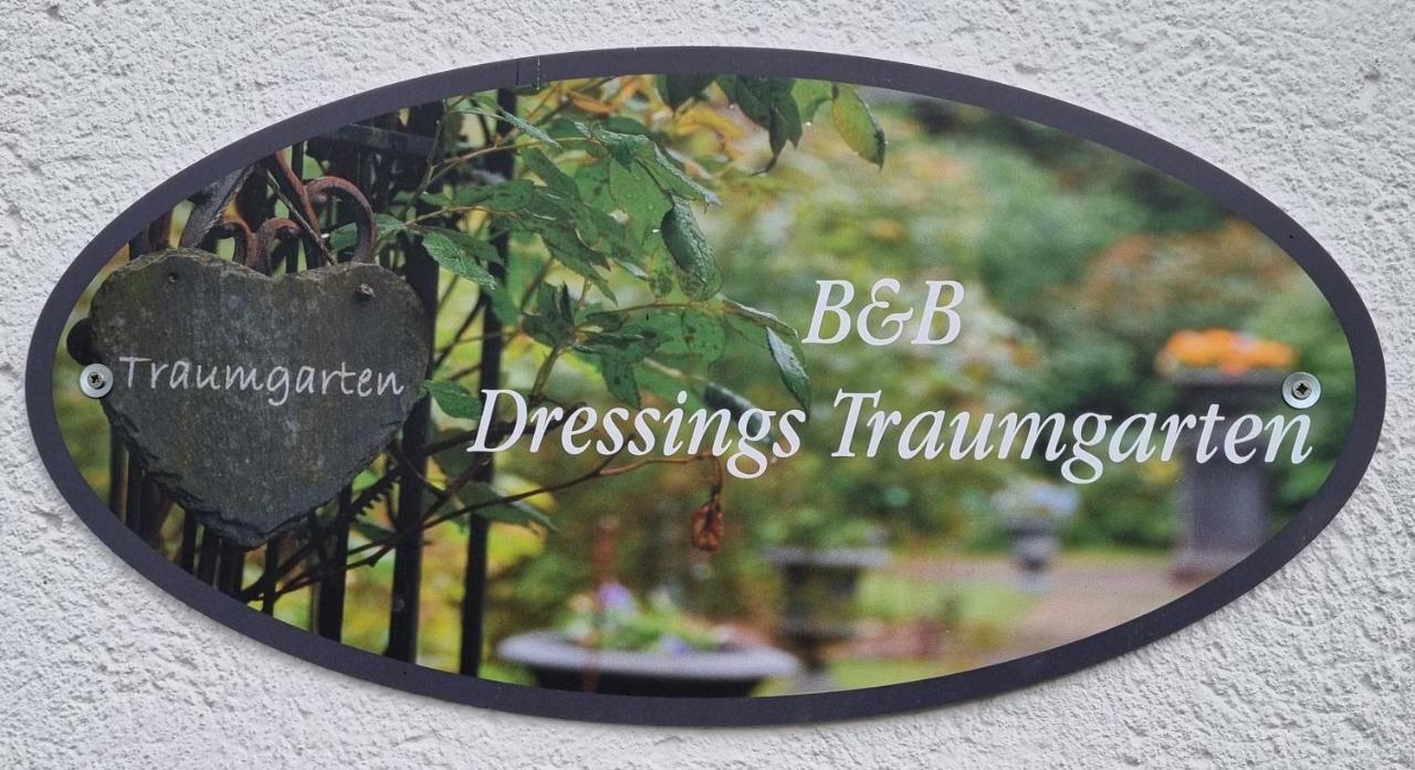 B&B Dressings Traumgarten 凯撒斯劳滕 外观 照片